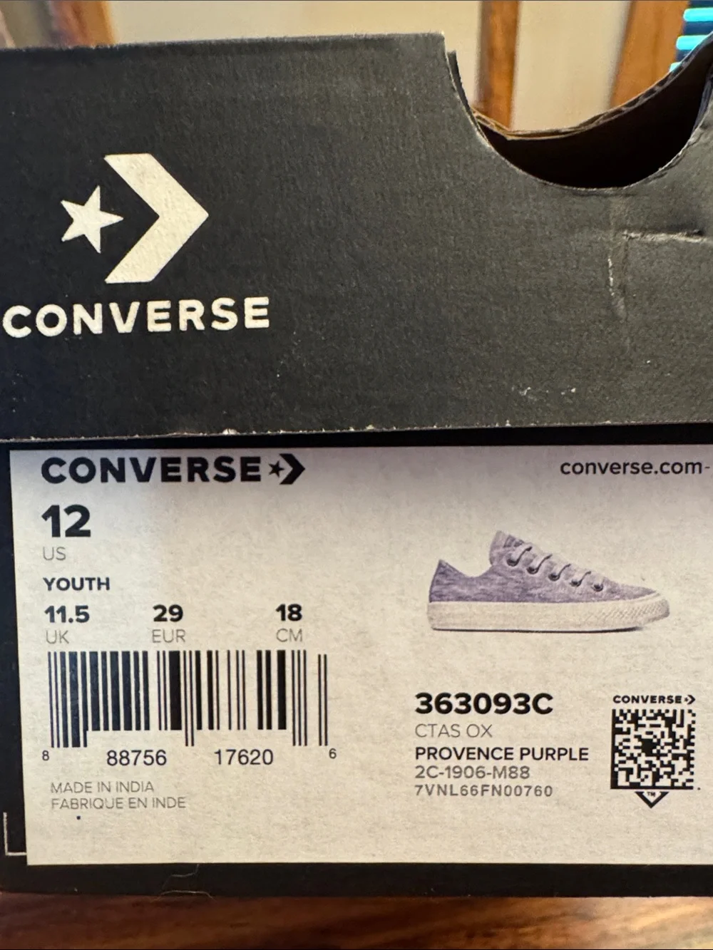 Youth Converse low-top sneakers in Provence purple with white sole